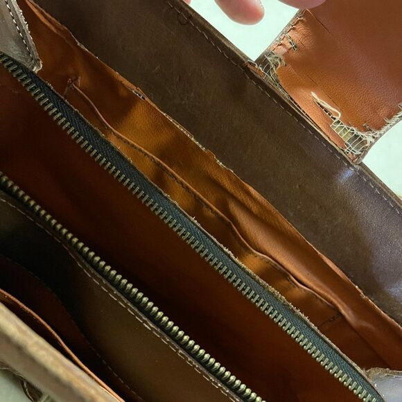 Vintage 70's Aztec Mont-Abur Tooled Leather Cow Hide Brown Handbag from Mexico - Picture 11 of 16